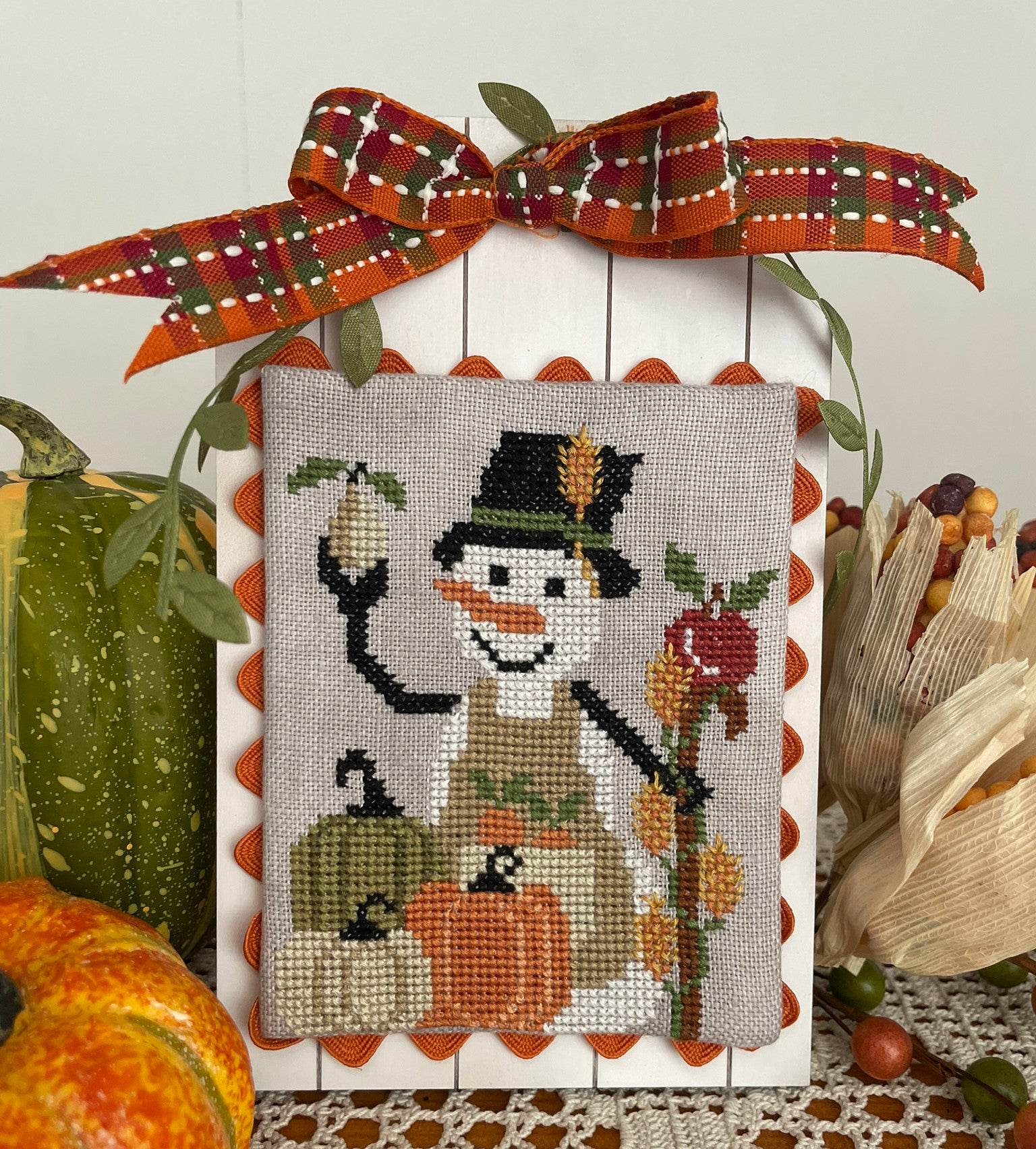 The Pumpkins' Snowman by Mani di Donna - Preorder