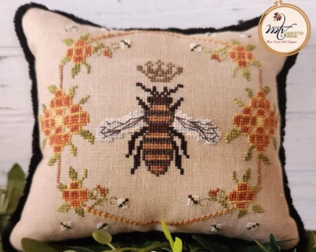 Bee-autiful Queen by MTV Cross Stitch Designs