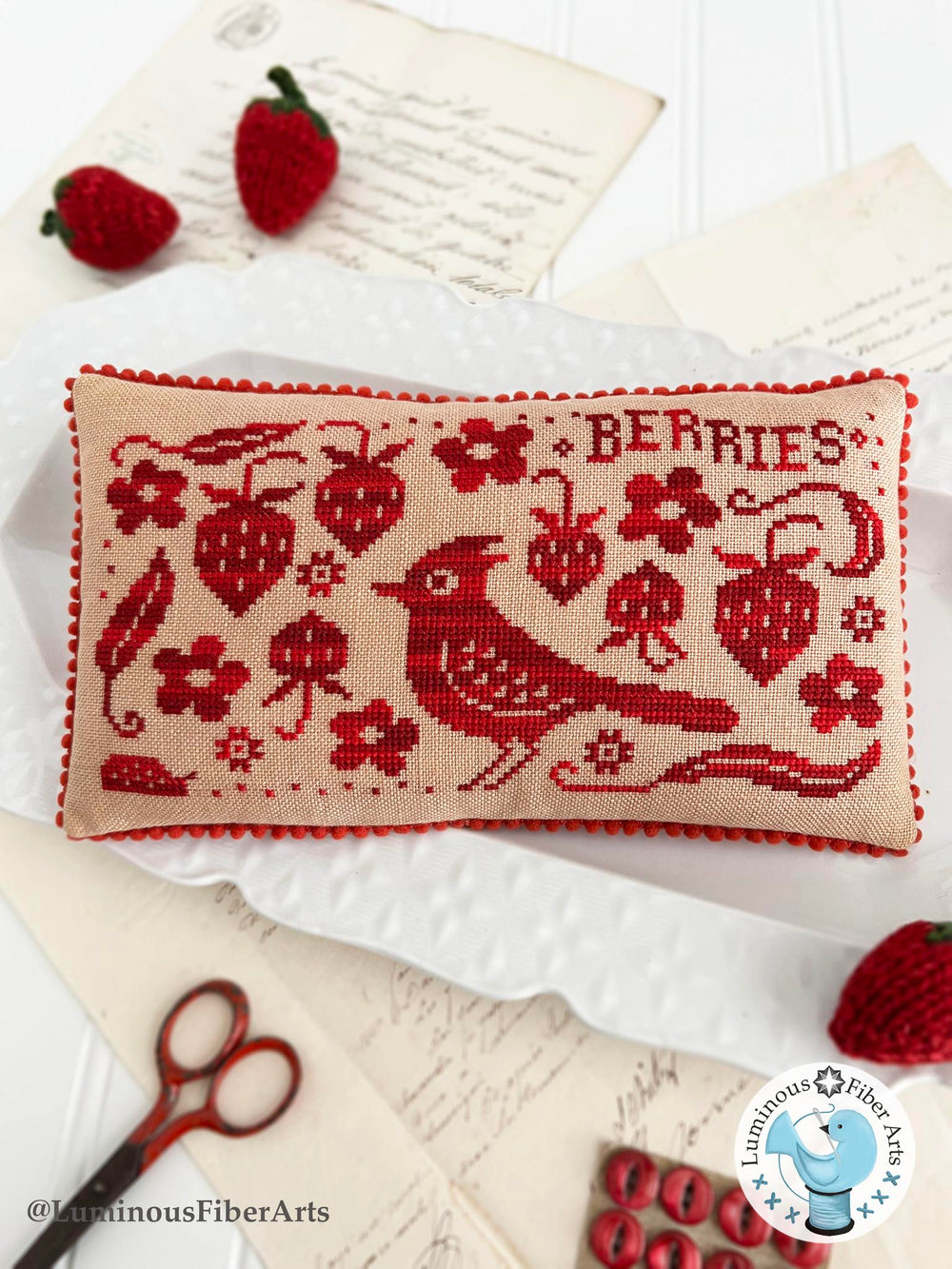 Bird in the Berry Patch - Luminous Fiber Arts - Preorder - BeStitchMe