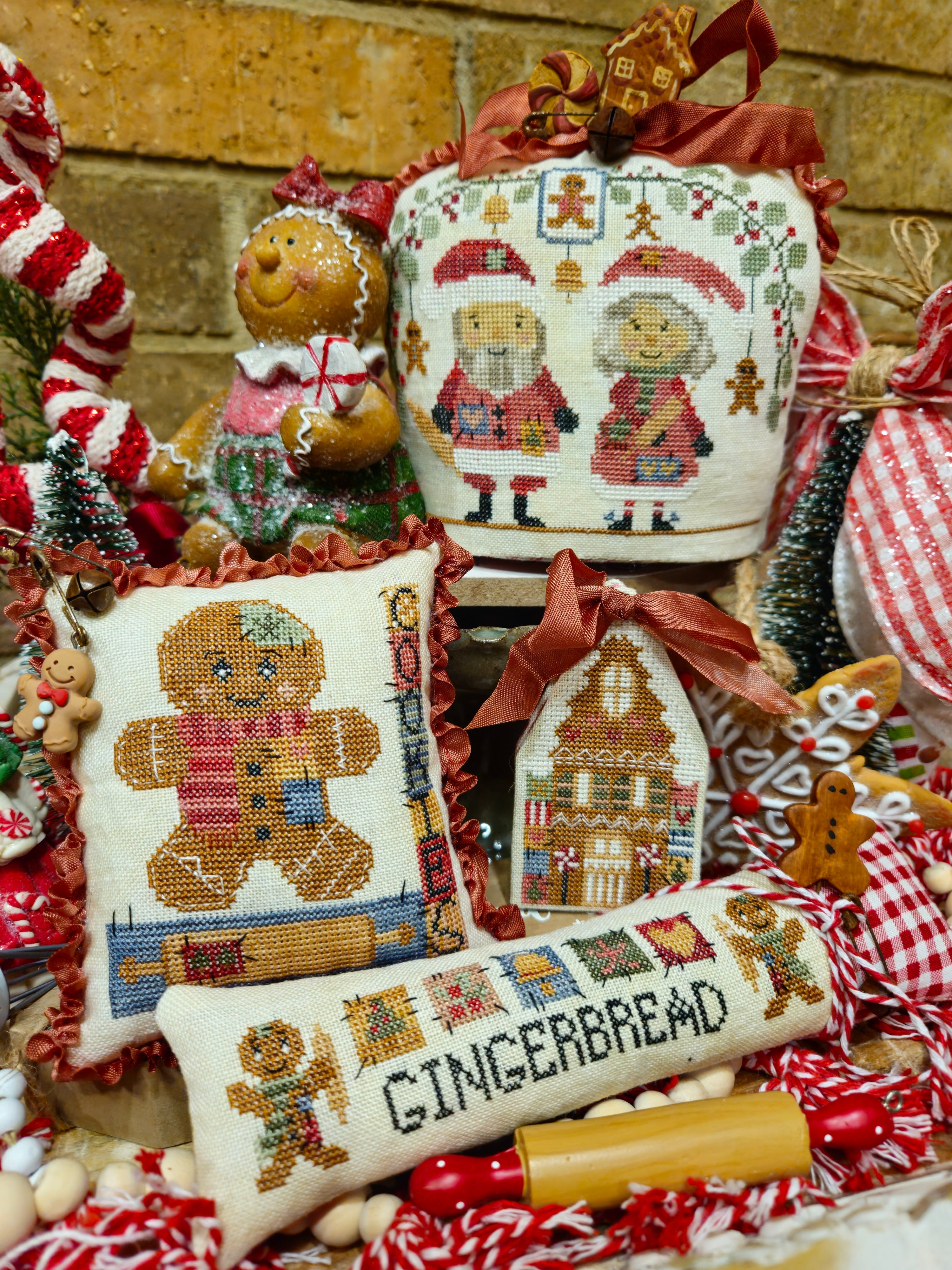 Gingerbread Thieves by Quaint Rose Needlearts - Preorder
