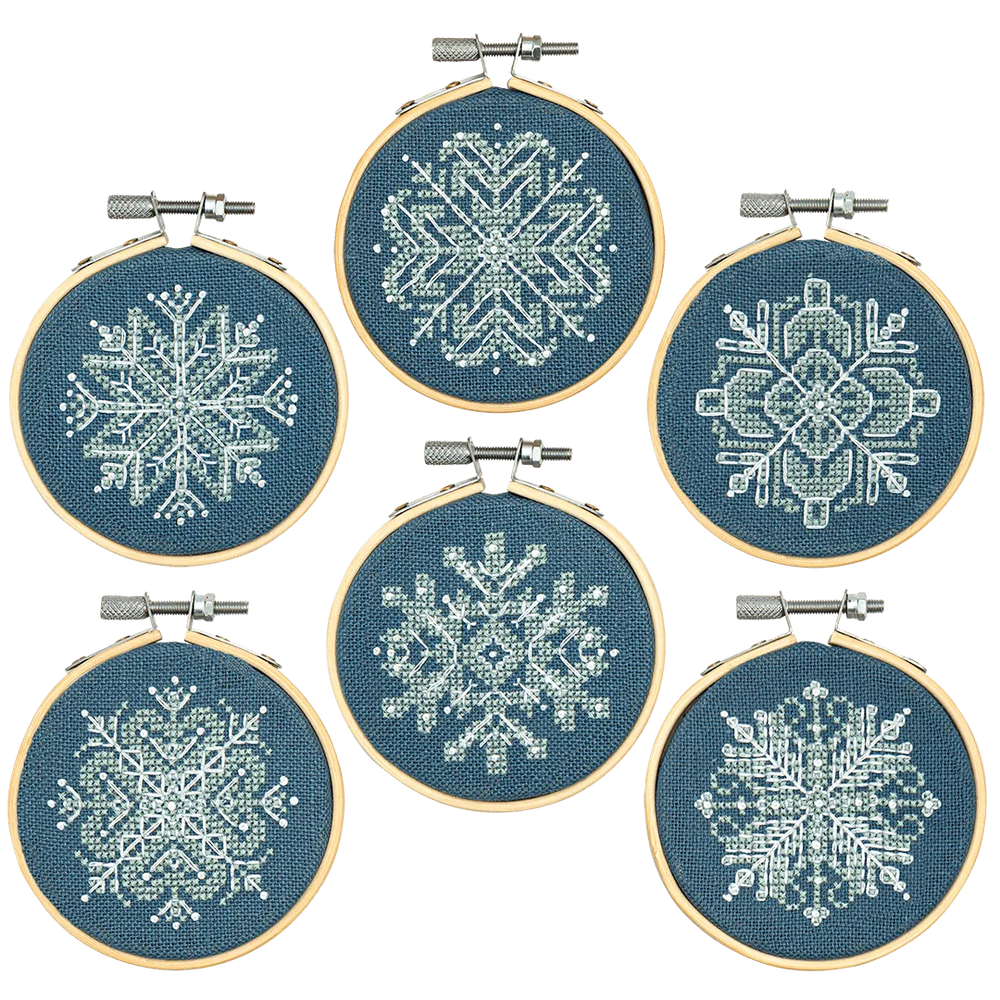 Mini Snowflake Ornaments by Counting Puddles