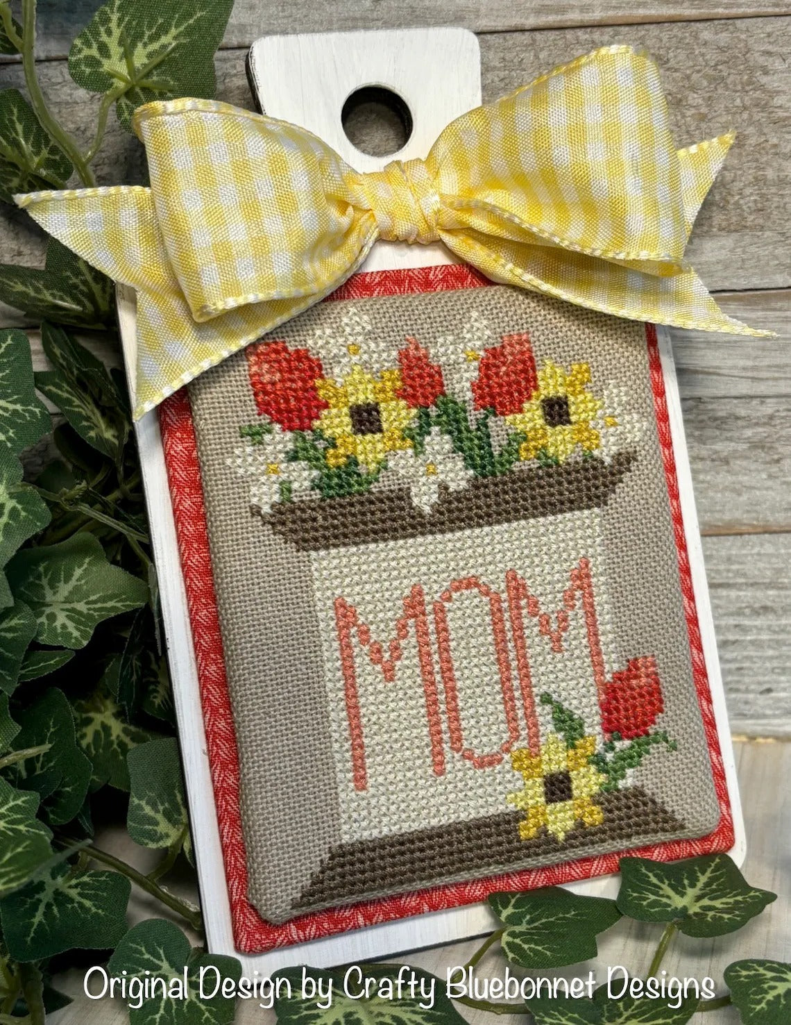 Mom's Bouquet Spool by Crafty Bluebonnet Designs