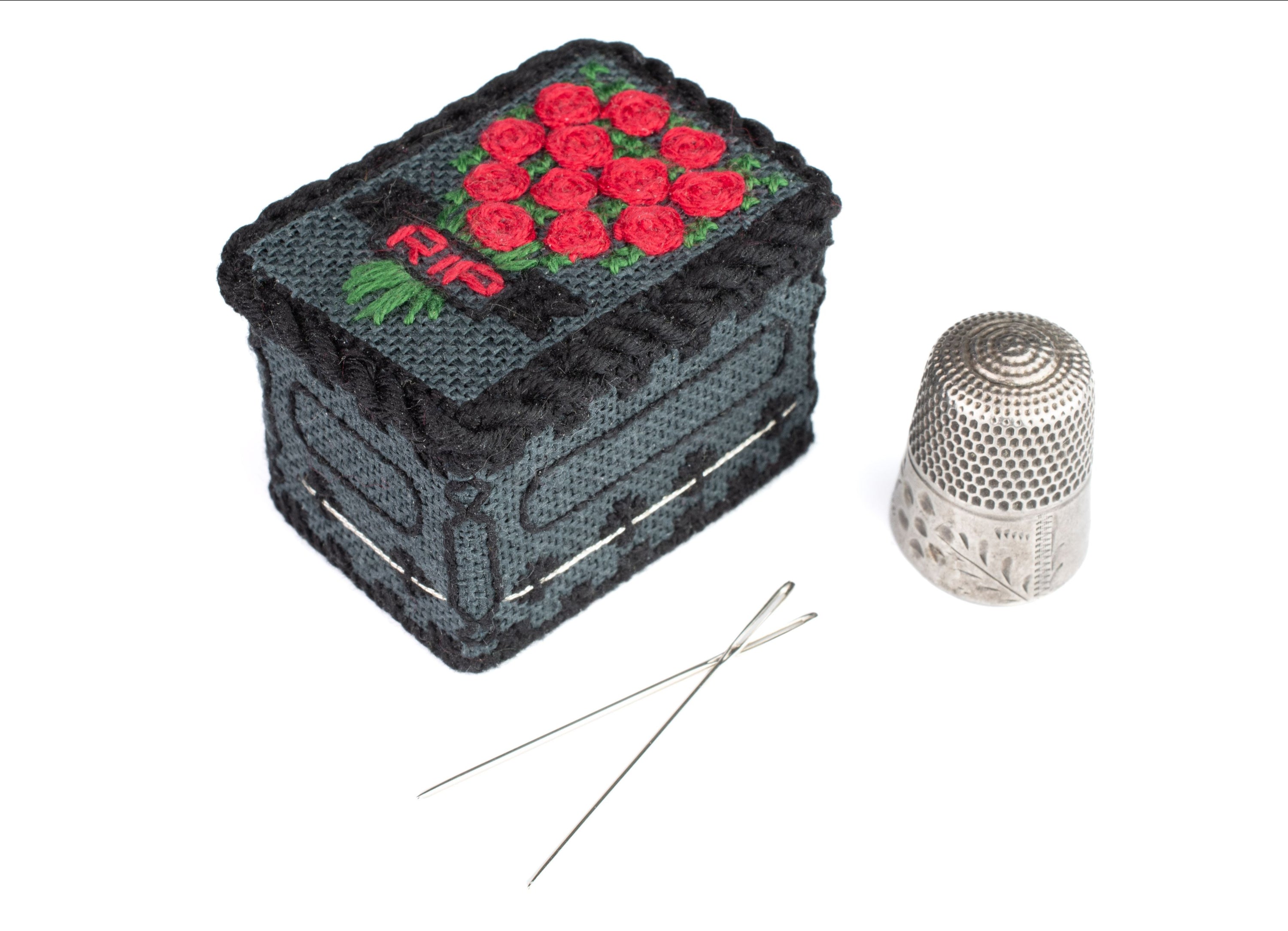 Needle Casket by Noteworthy Needle