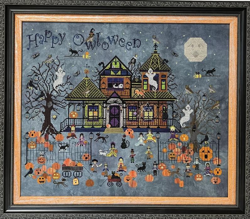 Owl-A-Day Inn by Praiseworthy Stitches