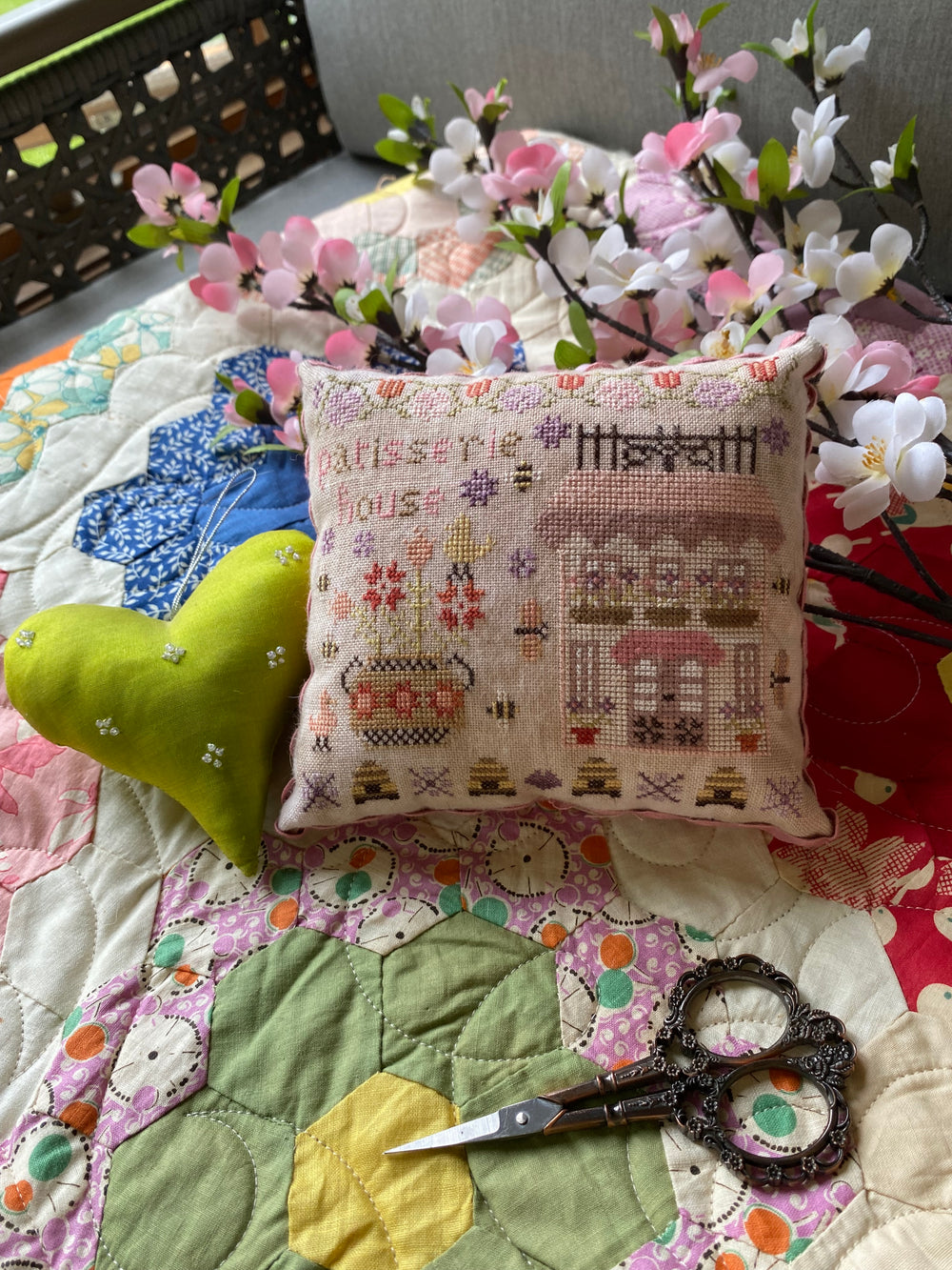 Patisserie House by Pansy Patch Quilts and Stitchery