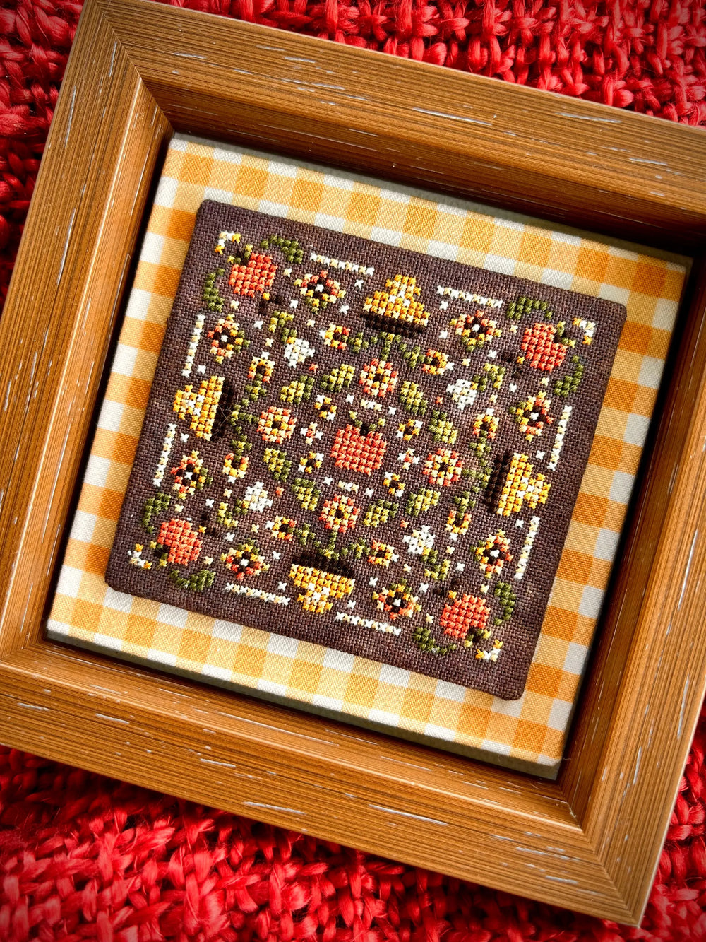 Petite Pumpkin Potpourri by Sweet Wing Studio
