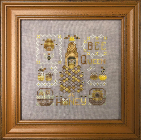 Queen Bee by Stitchy Princess