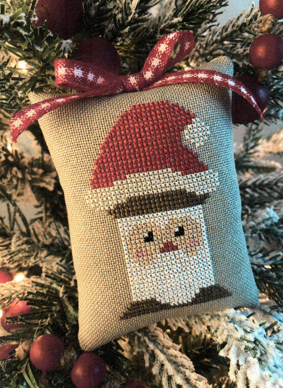 Santa  Spool by Crafty Bluebonnet Designs