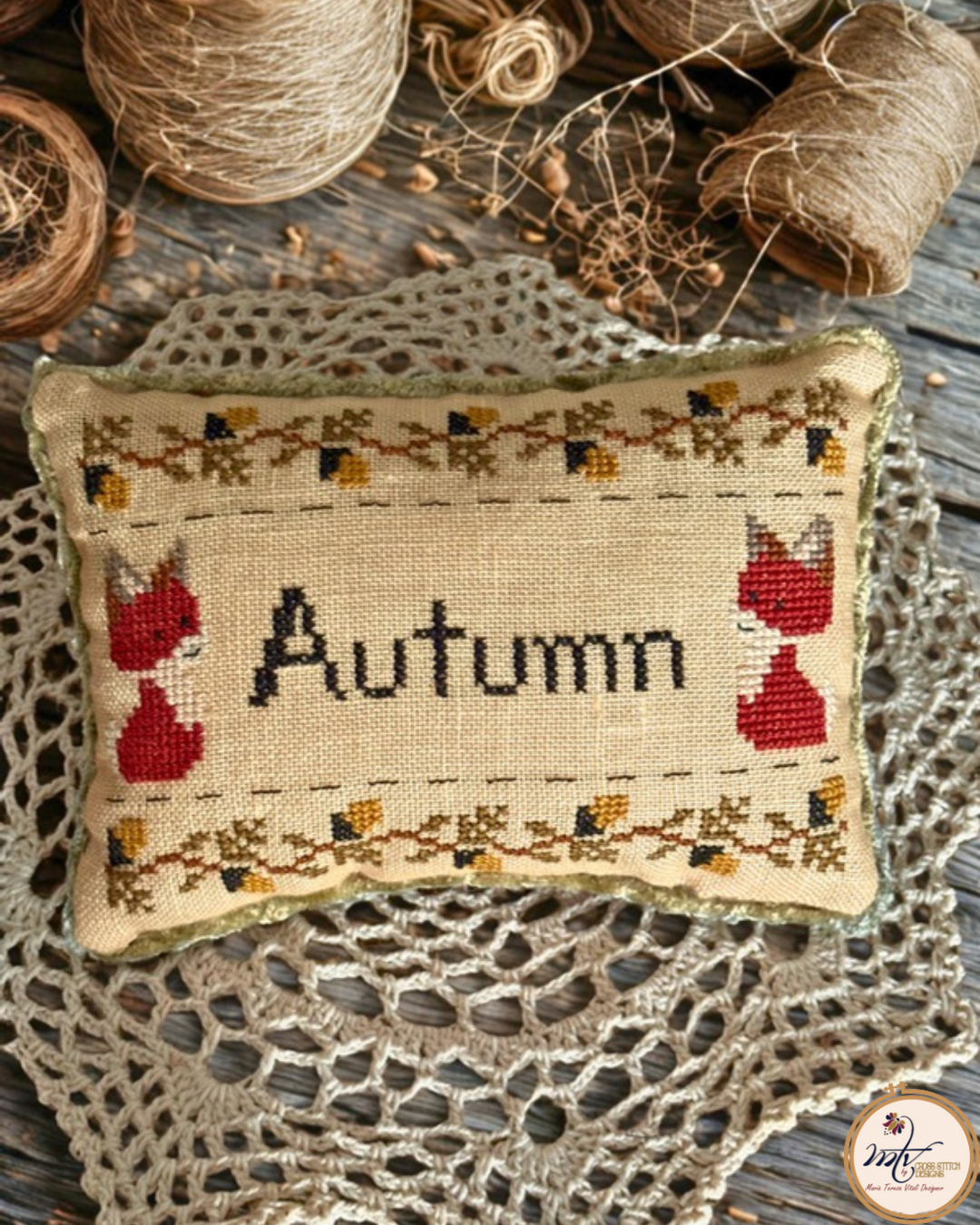 Seasonal Pincushions Autumn - MTV Cross Stitch Designs - Preorder - BeStitchMe