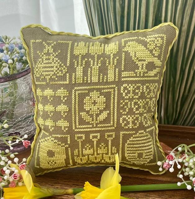 Spring Pillow by Flossabilities