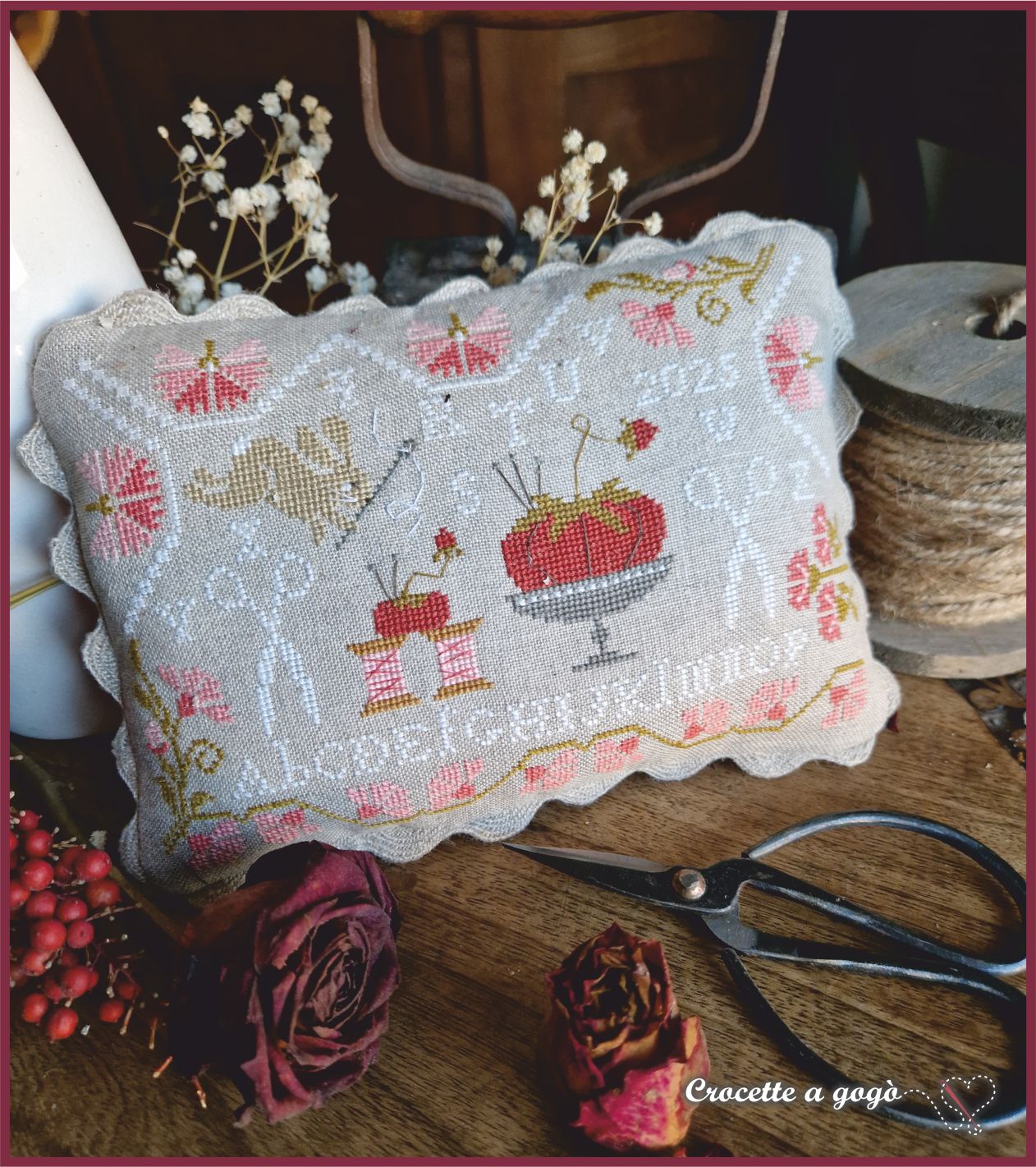 The Stitching Bunny by Crocette a gogo