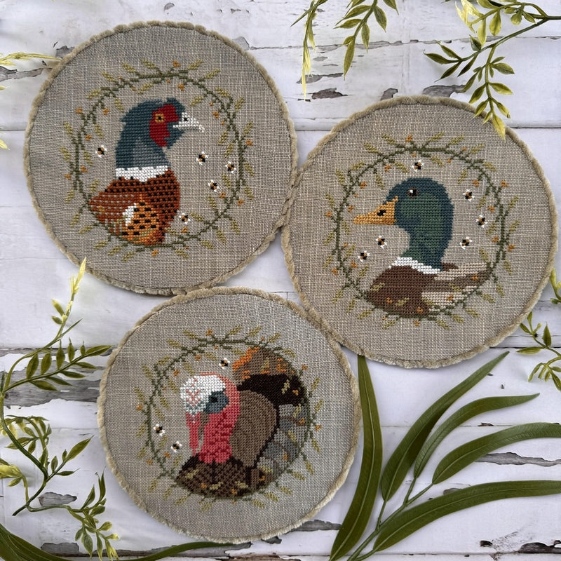 Colorful Birds Trio - Puntini Puntini - Preorder - BeStitchMe