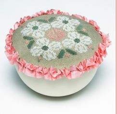Dogwoods in the Round by Heart in Hand