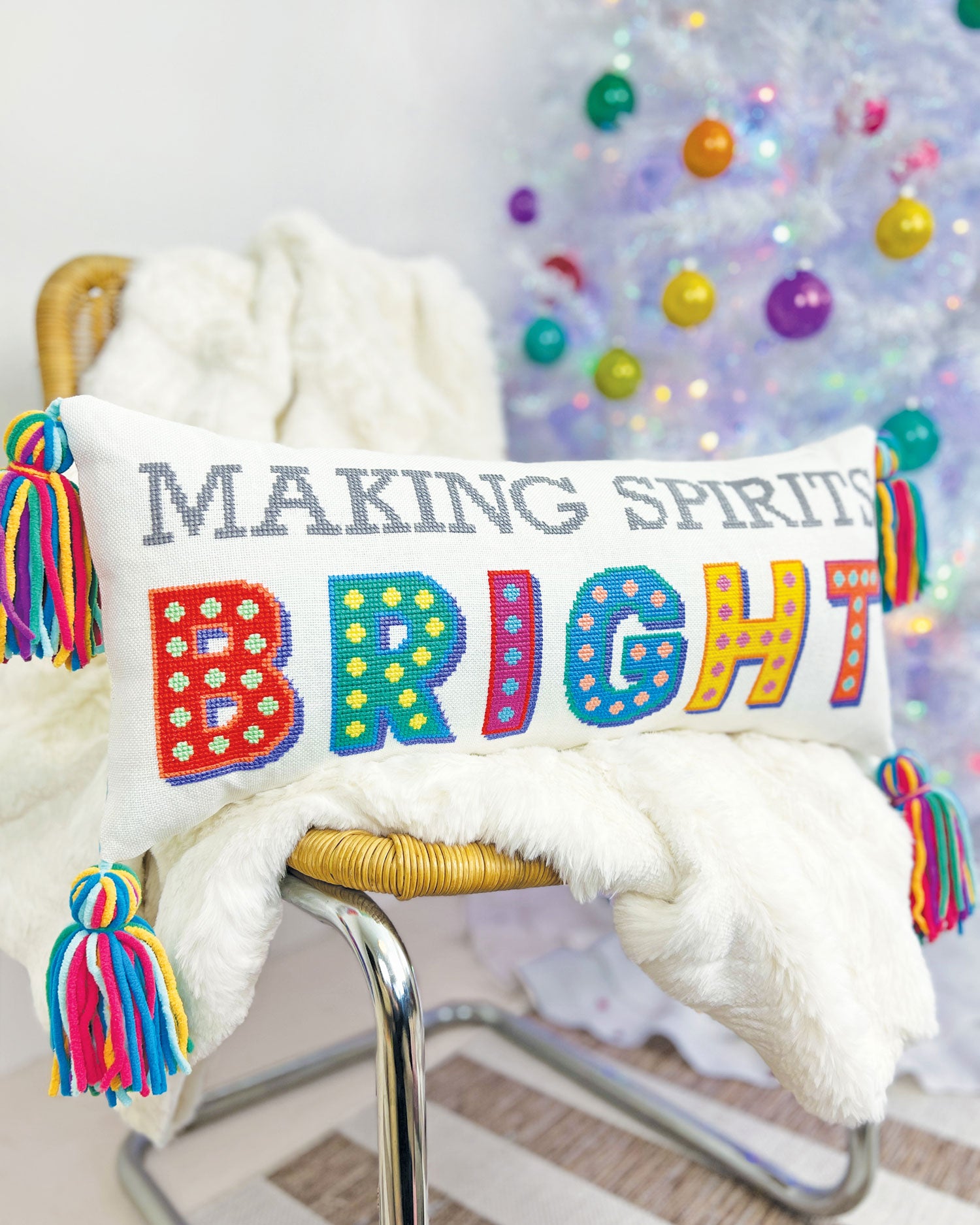 Making Spirits Bright - Satsuma Street - Preorder - BeStitchMe