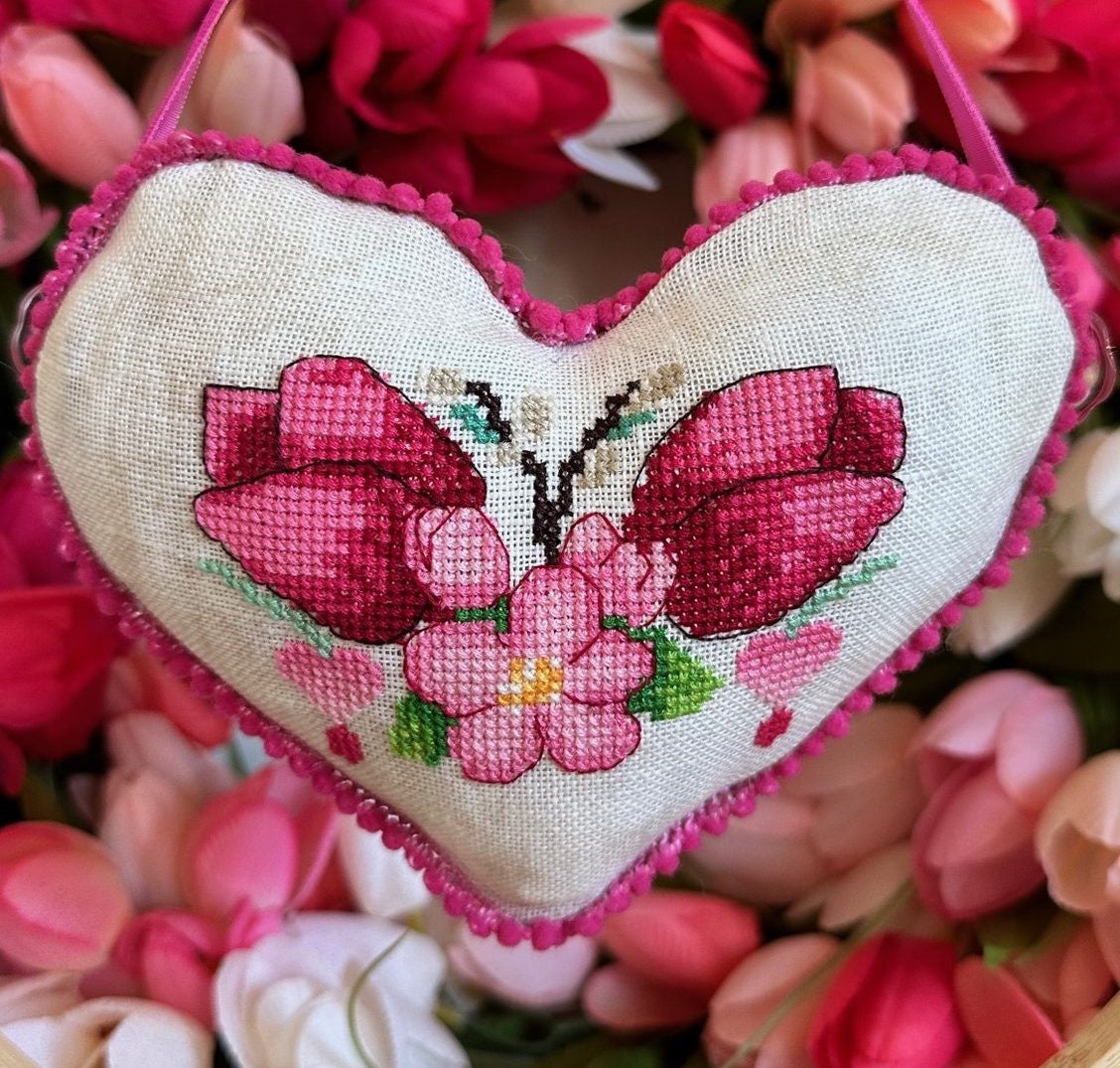 Flora’s Posies by Luhu Stitches
