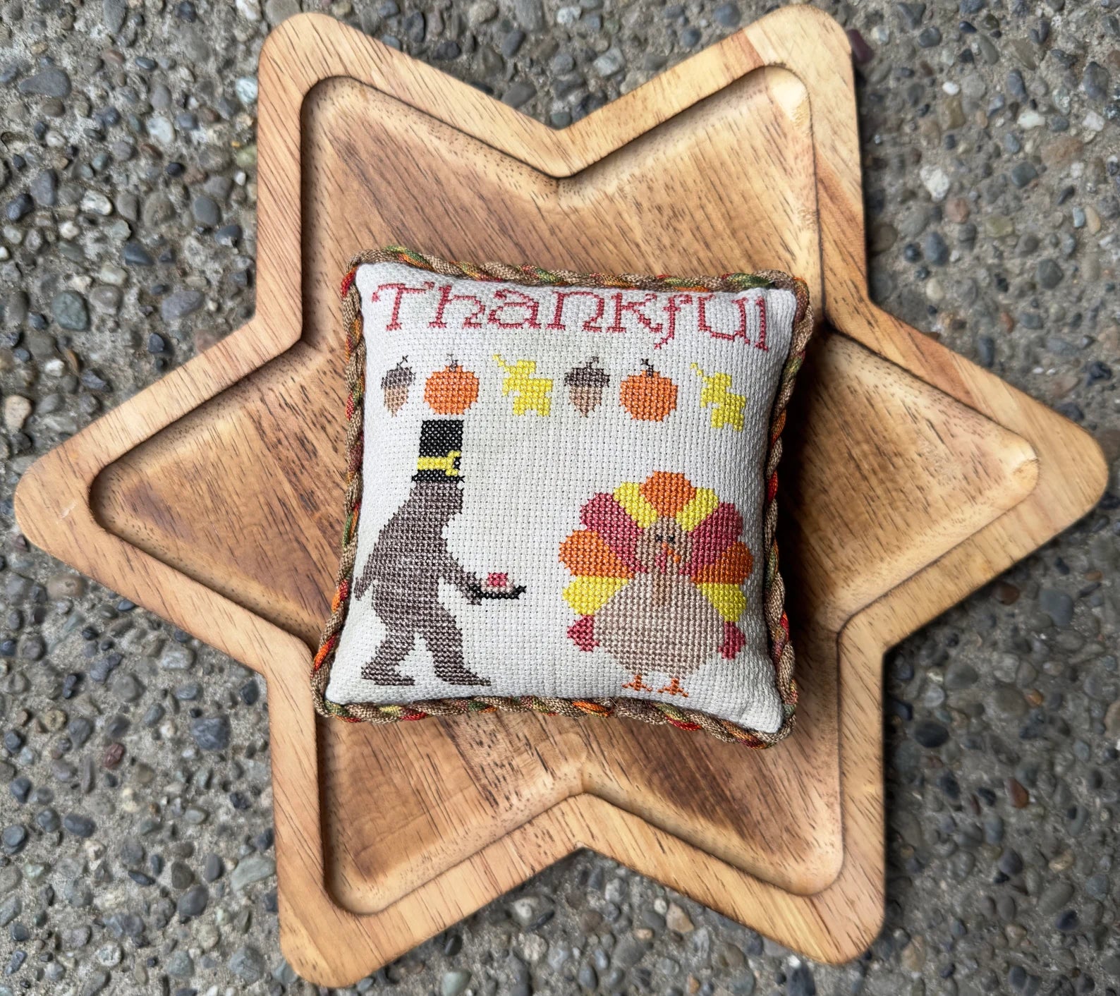Thankful by Sambrie Stitches Designs