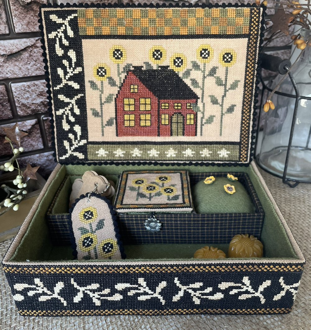 Red House Sewing Box by Mani di Donna