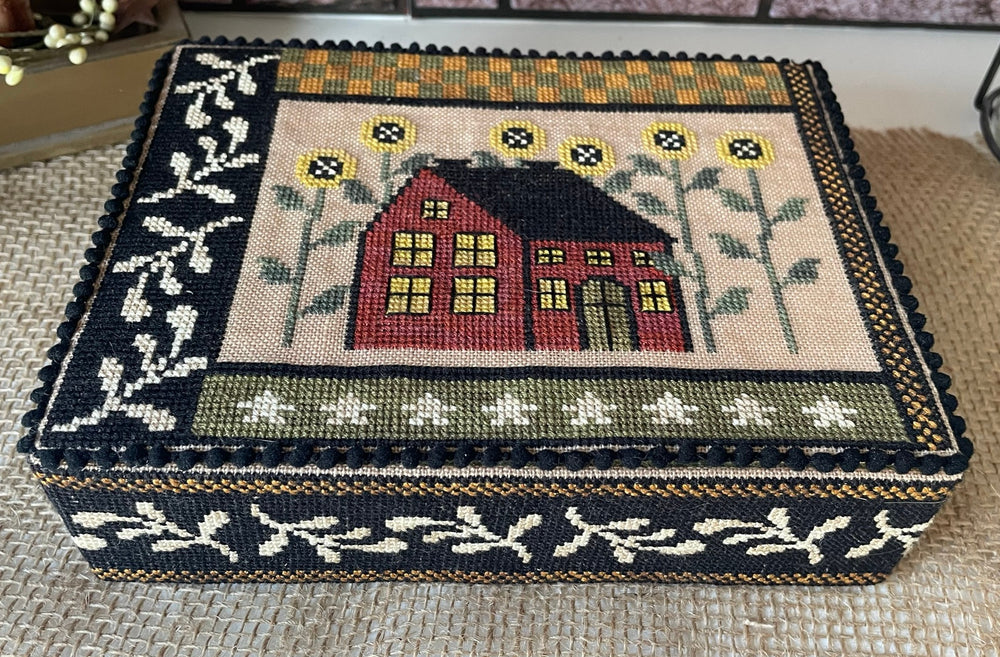 Red House Sewing Box by Mani di Donna